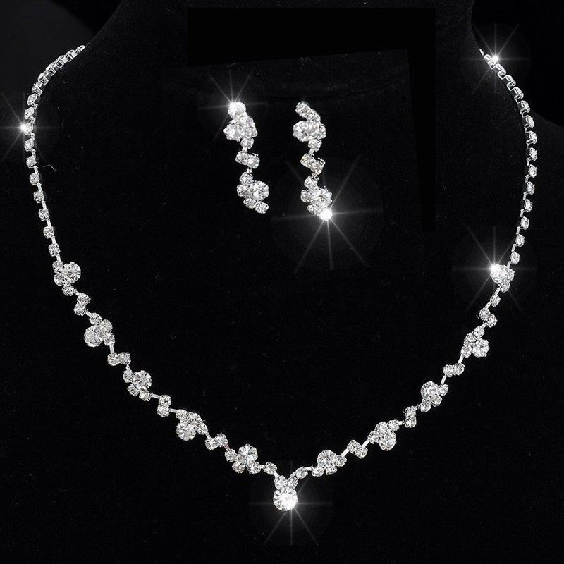 Fashion Shiny Rhinestone Silver Alloy Necklace and Earrings Set